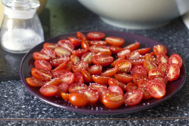 salted tomatoes