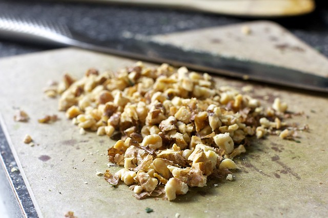 coarsely chopped walnuts